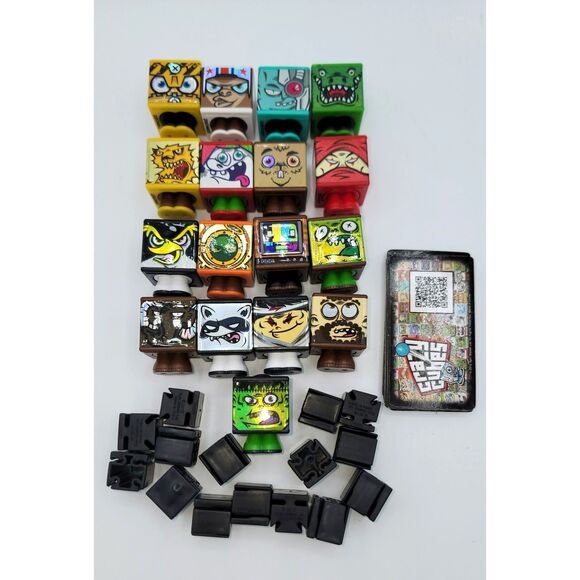 Crazy Cubes by Spin Master (Lot of 17) Square Face Toys with Cards - Picture 1 of 6